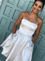 A-Line Rhinestones Strapless Sleeveless Satin Homecoming Dresses with Pockets